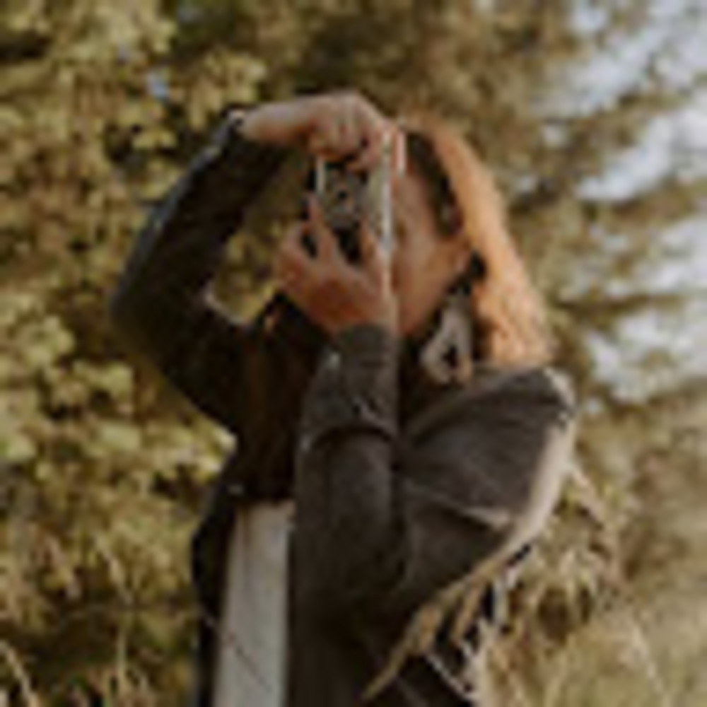 Meet your Posher, Madeline